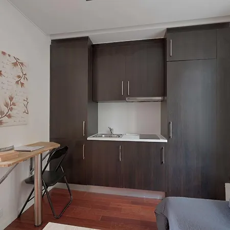 Small Studio Next To Invalides Apartment